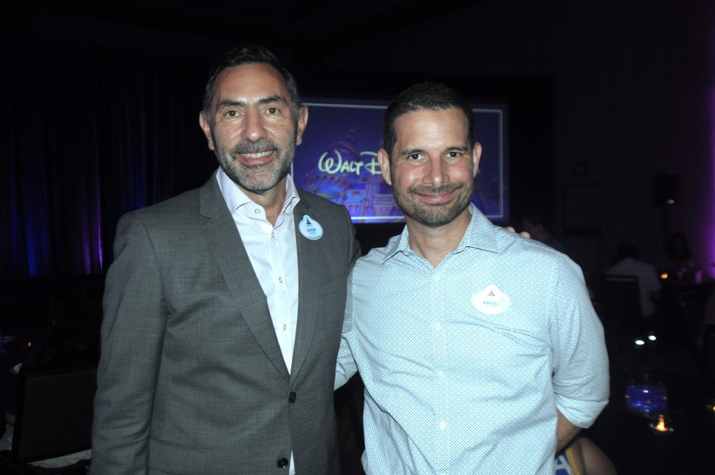 Guardiões da Galáxia: "Não tem montanha-russa como essa", garante VP de Vendas da Disney Javier Moreno e Angel Sarria, VP de Vendas e Marketing do Disney Destinations