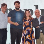 Peter Weber Alexandre Fernandez e Juliana Pinheiro, com Orlando Giglio, diretor da Iberostar