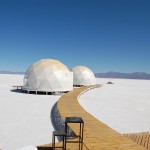 Salinas Grandes. Na pousada boutique o hóspede dorme em domo com estruturas high-tech. Salinas Grandes. Na pousada boutique o hóspede dorme em domo com estruturas high-tech.