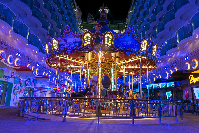 Royal Caribbean lança viagens de curta duração para 2025/26 1 WONDER OF THE SEAS ANA AZEVEDO 034 1 Royal Caribbean lança viagens de curta duração para 2025/26