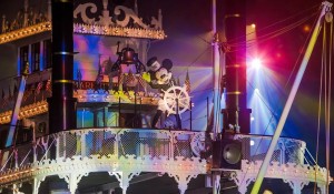 Disney: Fantasmic! celebra 30 anos com data de retorno dos shows na Califórnia