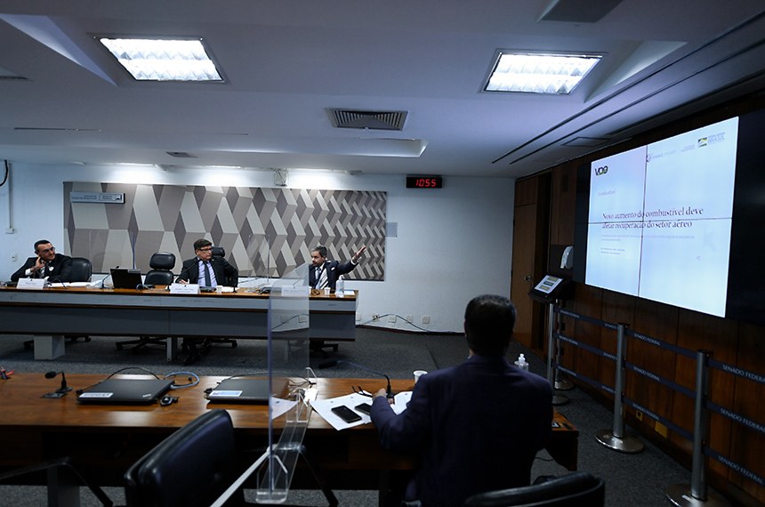 Abear e companhias aéreas vão ao Senado debater alta no preço das passagens imagem_materia0