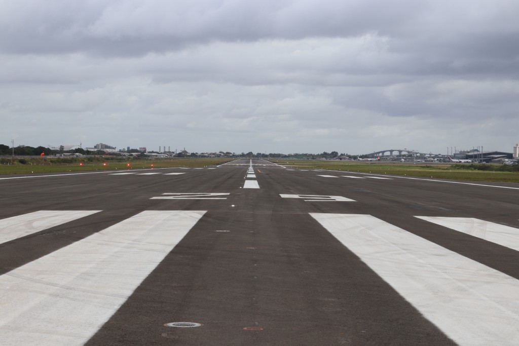 Aeroporto de Porto Alegre tem obras de ampliação da pista finalizadas 1 pista aeroporto divulgacao fraport
