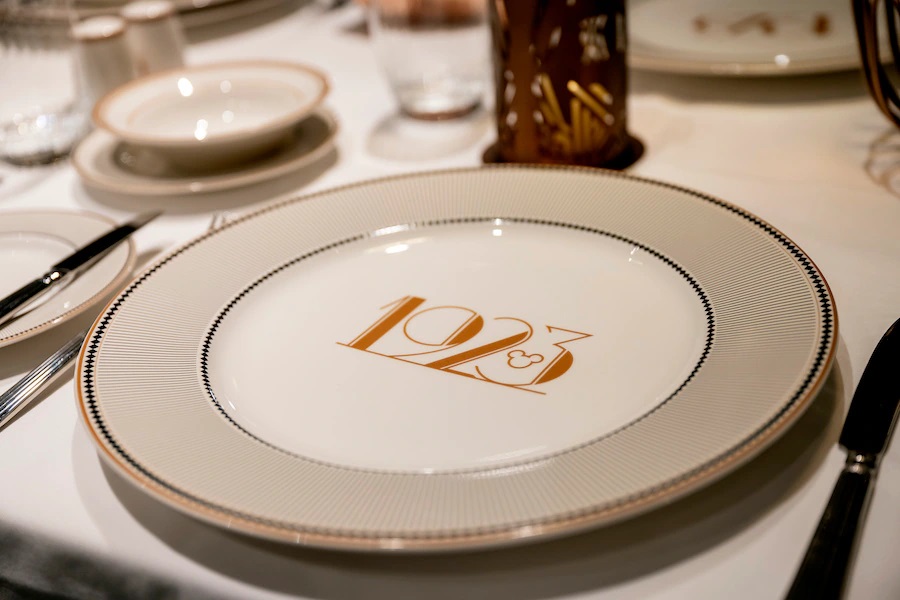 Disney Wish: veja detalhes do restaurante "1923" inspirado no início do Walt Disney Studios 2 03