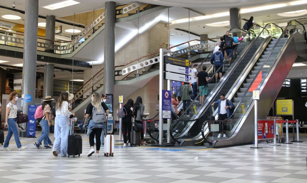 AEROPORTO rovena rosa agencia brasil congonhas Latam Pass: volume de passagens aéreas resgatadas atinge níveis pré-pandemia no 1T23