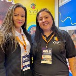 Andreza Alberto e Débora Fernandes, representantes da Viva Experiências na Feira EBS 2022