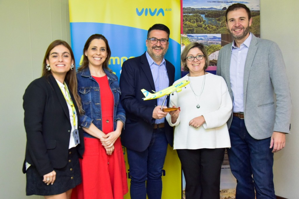 Viva, empresa aérea colombiana de baixo custo, inicia suas operações no  Brasil
