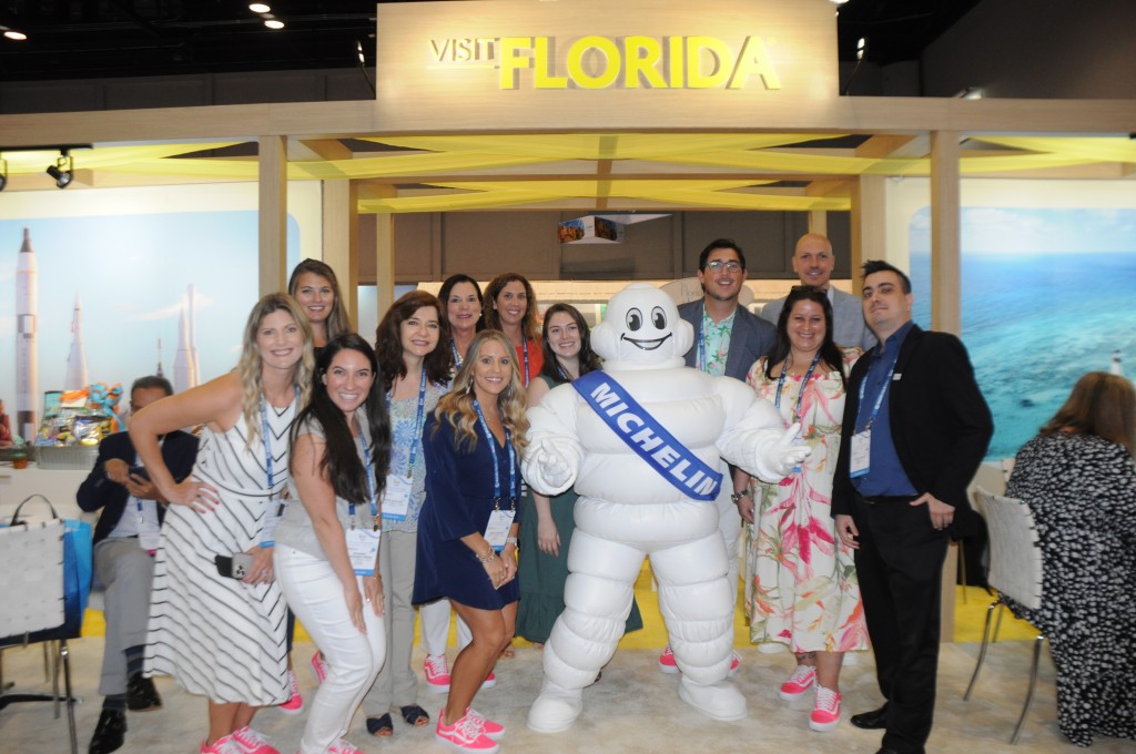 Visit Florida será representado pela Aviareps em sete países da América Latina Equipe do Visit Florida no IPW 2022