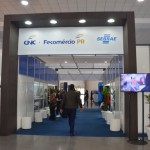 Estande da Fecomércio e Sebrae