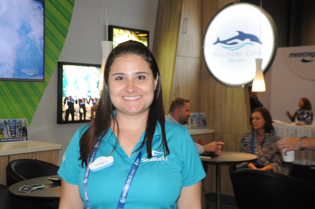 Juliana Bodin, gerente de RP do SeaWorld