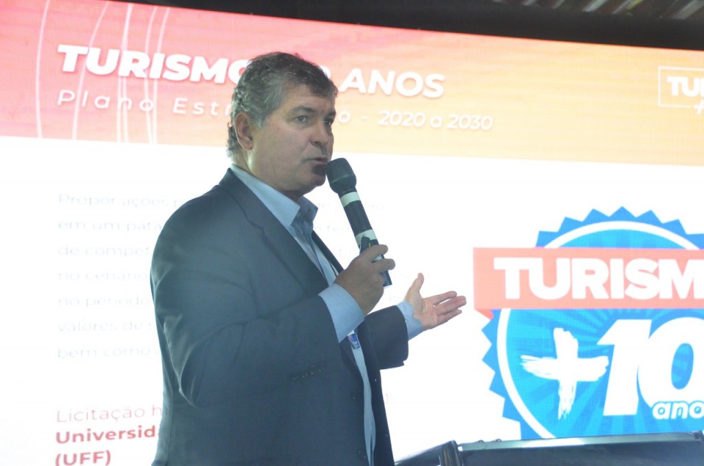Secretário de Estado de Turismo, Sávio Neves_ Abertura do Fórum_Fabrício Gomes