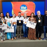 Agentes de viagens sorteados com brindes no final do Roadshow M&E Nacional realizado em Brasília