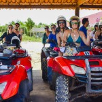 Os agentes ouviram as instruções e fizeram exercícios para aprender a controlar o quadriciclo