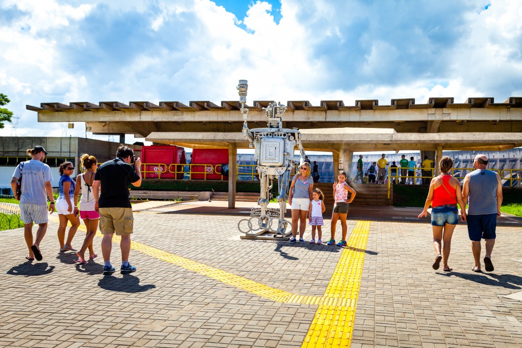 62c71eb15c2d520150218RF9285 Parques e Atrações