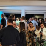 Mais de 100 agentes e convidados participam de Uma noite em Curaçao Mais de 100 agentes e convidados participam de Uma noite em Curaçao
