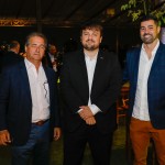 Cássio Oliveira, da Delta, entre, Helvécio Garofalo e Gustavo Adans, da Confiança Consolidadora Cássio Oliveira, da Delta, entre, Helvécio Garofalo e Gustavo Adans, da Confiança Consolidadora