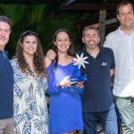 Daniel Bicudo e Giulliana Mesquita da Azul Viagens, com Flávia Matos, da Ibiza Turismo, Ricardo Bezerra, da Azul e Rodrigo Galvão, do Transamérica Comandatuba Daniel Bicudo e Giulliana Mesquita da Azul Viagens, com Flávia Matos, da Ibiza Turismo, Ricardo Bezerra, da Azul e Rodrigo Galvão, do Transamérica Comandatuba