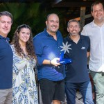 Daniel Bicudo e Giulliana Mesquita da Azul Viagens, com José Carlos Vieira, da Acta Turismo, Ricardo Bezerra da Azul e Rodrigo Galvão, do Transamérica Comandatuba Daniel Bicudo e Giulliana Mesquita da Azul Viagens, com José Carlos Vieira, da Acta Turismo, Ricardo Bezerra da Azul e Rodrigo Galvão, do Transamérica Comandatuba