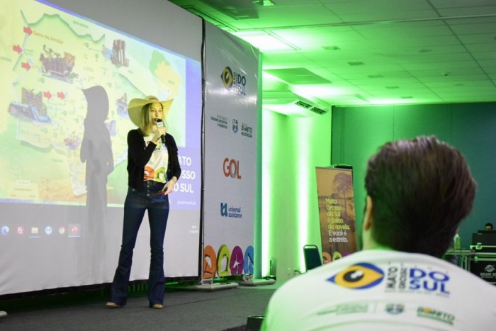 Integra BWT dedica segundo dia aos atrativos do Mato Grosso do Sul Karla Cavalcanti, gerente de mercado da Fundação do Mato Grosso do Sul (Foto: Ana Azevedo) .