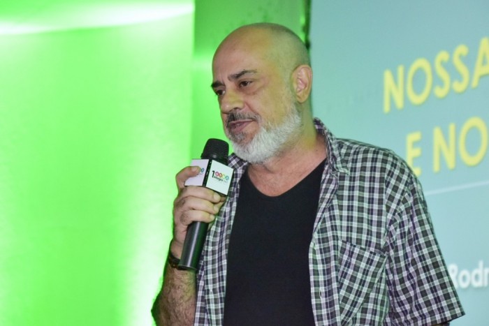 Integra BWT dedica segundo dia aos atrativos do Mato Grosso do Sul Rodrigo Teixeira, músico responsável por contar a história pantaneira durante o Integra BWT (Foto: Ana Azevedo/M&E)