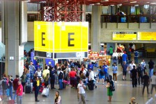 Aeroporto de Guarulhos recebe 3,4 milhões de passageiros em março