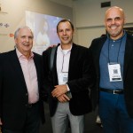 Antônio Reinales, da ABIH-SP, Marcos Vilas, da Astros Hotel, e Roberto Gracioso, da ABIH-SP