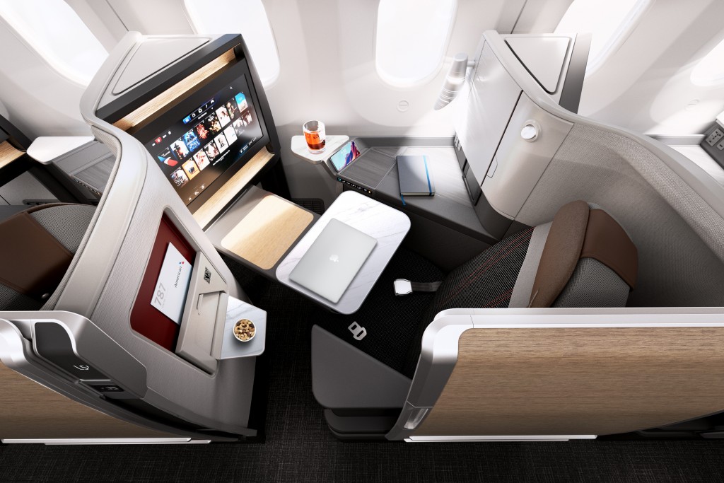 B787_B_Class_01