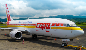 Copa Airlines celebra 75 anos com pintura retrô e concurso especial