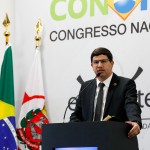 Carlos Brito, ministro do Turismo