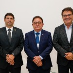 Carlos Brito, ministro do Turismo, Manoel Linhares, da ABIH Nacional, e Vinícius Lummertz, secretário de Turismo de São Paulo