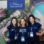 Célia de Campos, da Azul Viagens, entre Paula Pavão e Renata Lucca, do Hotel Mabu