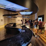 Instalação Afluentes do Tempo no Museu da Cidade conta a história secular dos povos indigenas
