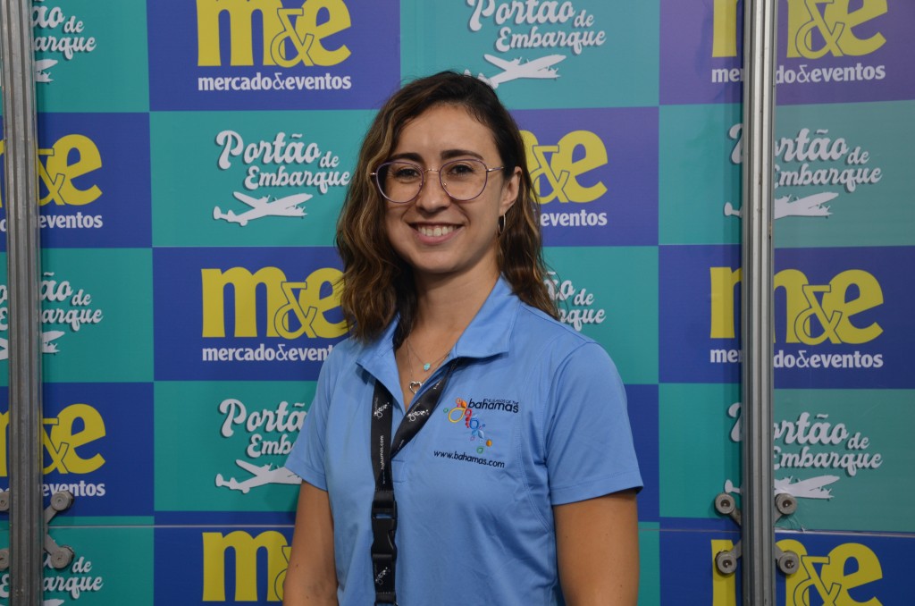 Abav Expo: Bahamas registram aumento de 54% de turistas brasileiros em 2022 1 Juanita Gomez, responsável pelo Desenvolvimento de Negócios para o Ministério do Turismo e Aviação das Bahamas no Brasil