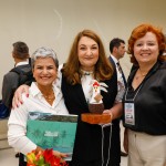 Mayara Nassar, entre Carolina Vasconcelos e Ana Guimarães, da secretaria de turismo de Ipojuca