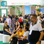 Movimentação intensa nos corredores do segundo dia da Abav Expo