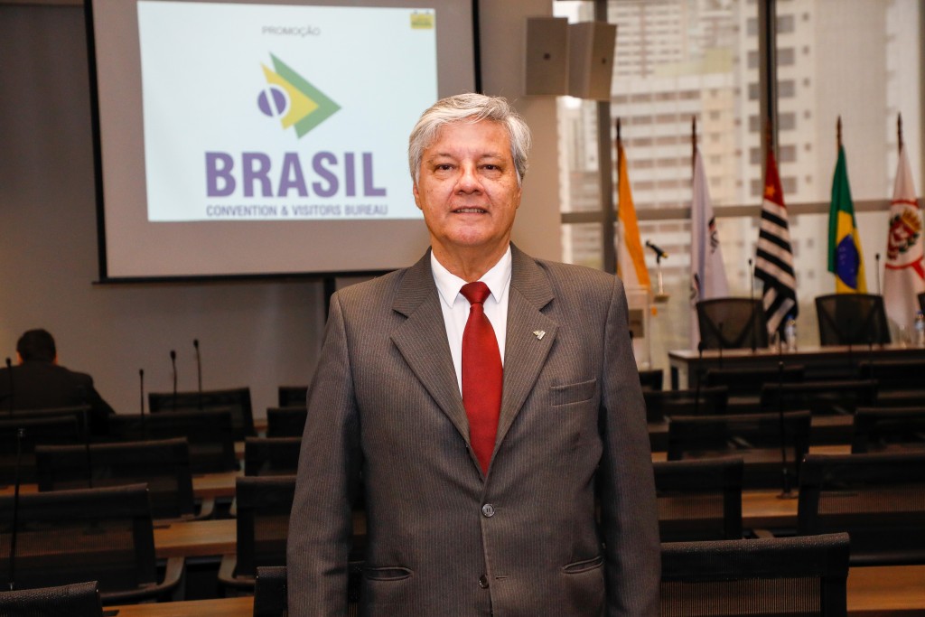 Márcio Santiago, presidente da Federação de CVBs