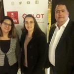 Patrícia Mendonça, da Universotur (SP), entre Jéssica Sanchez, do Sernatur, e Guilherme Campos, da Flot Patrícia Mendonça, da Universotur (SP), entre Jéssica Sanchez, do Sernatur, e Guilherme Campos, da Flot