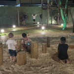 A Vila Guarani também contém um playground para as crianças