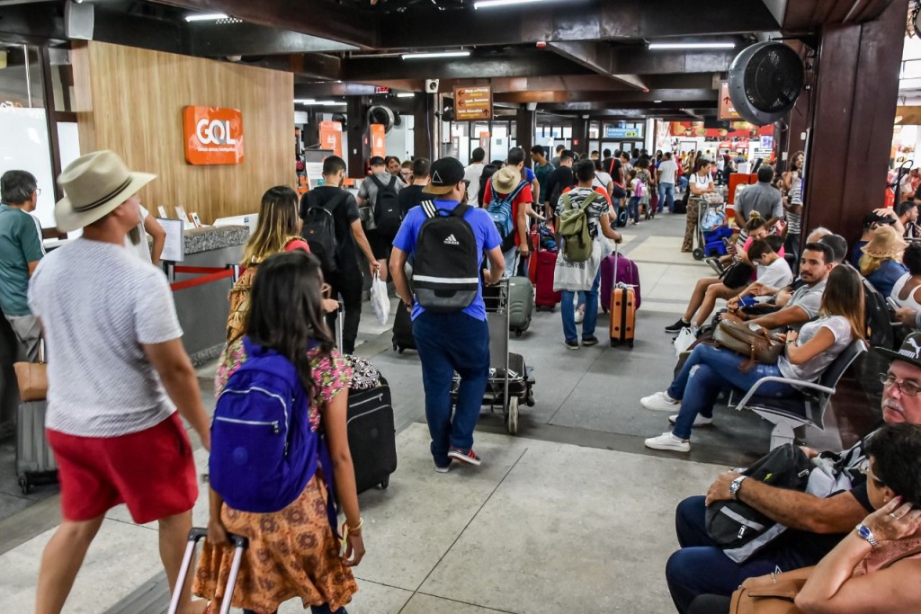 Porto Seguro: turismo vive melhor outubro dos últimos 4 anos Aeroporto Internacional de Porto Seguro, recebeu entre 8 e 14 deste mês mais de 24 mil turistas Divulgação AscomPS