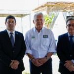 Carlos Brito, ministro do Turismo do Brasil, Roy Taylor, presidente do M&E e Manoel Linhares, presidente da Abih Nacional