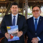 Carlos Brito, ministro do Turismo do Brasil e Manoel Linhares, presidente da Abih Nacional