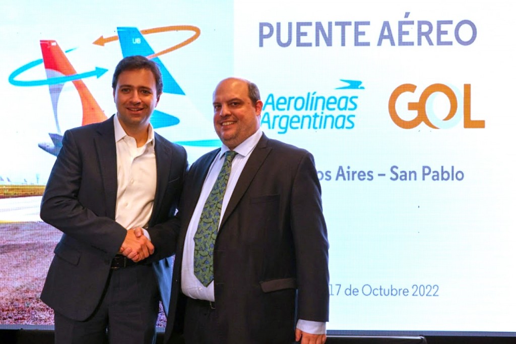 Celso Ferrer, CEO da GOL, e Pablo Ceriani, CEO da Aerolíneas Argentinas. (Crédito da foto Aerolíneas Argentinas)