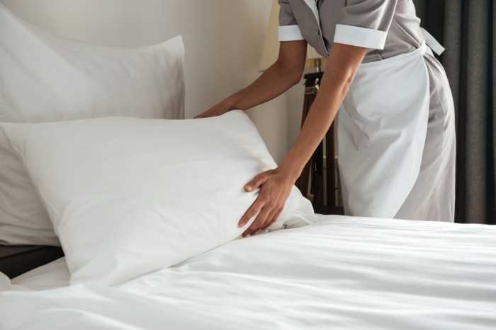 Setor de serviços cresce 1,2% em julho e renova recorde; veja desempenho do Turismo 1 Hotel Foto Freepik drobotdean e1666026185659 Setor de serviços cresce 1,2% em julho e renova recorde; veja desempenho do Turismo