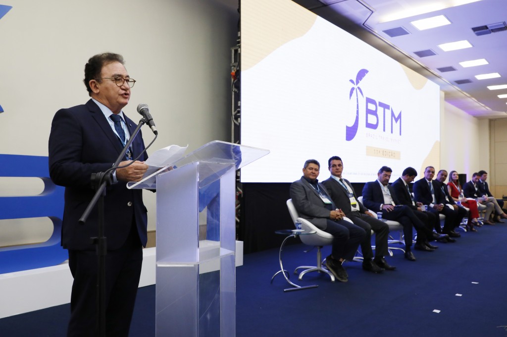 Na abertura, CEOs do BTM destacam potencial do Ceará e feira 320% maior em 2022 4 Manoel Linhares, presidente da ABIH Nacional