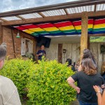 No Esculturas Parque Pedras do Silêncio, os agentes de viagens foram recebidos pelo proprietário, Valmor Heckler