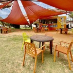 O parque Hot Beach possui muitas estações de alimentação