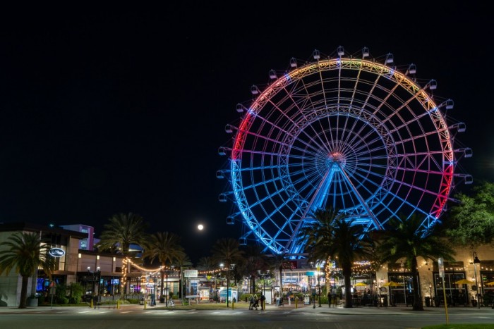 Icon Park oferece programação especial de fim de ano Eventos Natalinos marcam a experiência de fim de ano no Complexo de entretenimento localizado no coração de Orlando (Foto: Icon Park/divulgação)