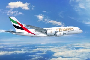 Emirates foi obrigada a cancelar cerca de 400 voos por conta de tempestade nos Emirados Árabes