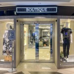 A bordo os passageiros podem aproveitar o tempo livre para fazerem compras