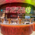 A estação de pizza do restaurante Pizza & Burguer oferece vários sabores da especialidade, que são entregues frescas